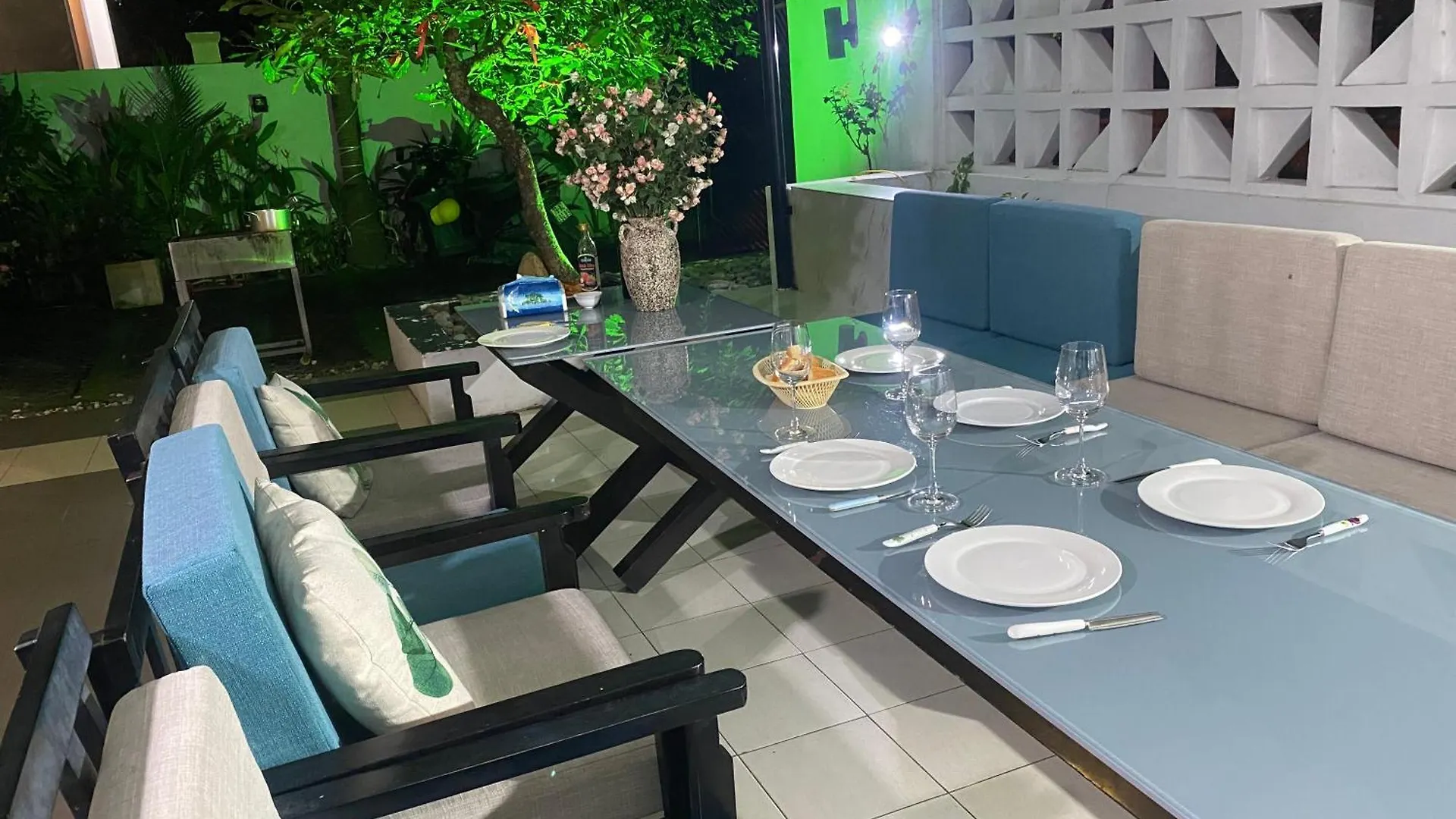 M Villa Nha Trang