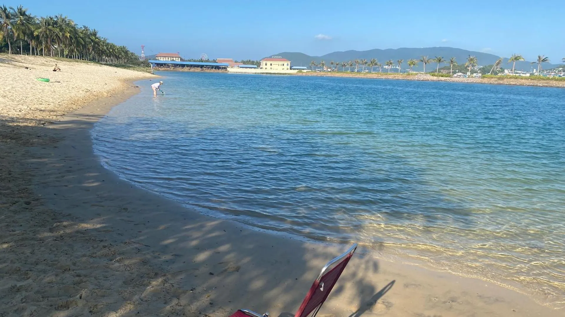 M Villa Nha Trang 0*,